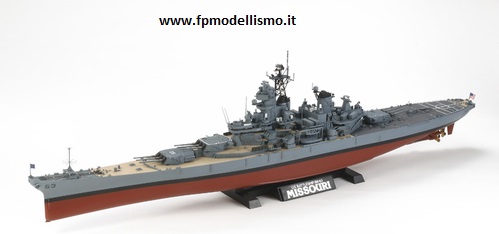 OFFERTA NATALIZIA! USS MISSOURI BB-63 (1991) Scala 1:350 Tamiya 78029 * EURO 102,00 in Kit ** Euro 282,00 Costruita (Iva Incl.) OFFERTA VALIDA fino al 31 Dicembre 2024