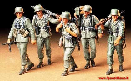 German Machine Gun Crew (Mitraglieri) 1:35 Tamiya 35184 * EURO 11,50 in Kit * Euro 31,50 Costruiti (Iva Incl.) 