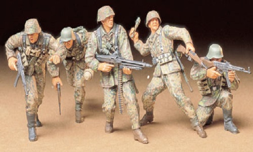 German Front-Line Infantry 1:35 Tamiya 35196 * EURO 9,50 in Kit * Euro 29,50 Costruiti (Iva Incl.)