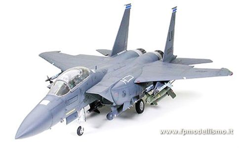 Boeing F-15E Strike Eagle w/Bunker Buster 1:32 Tamiya 60312 * Costruito e Verniciato EURO 365,00 * in Kit 165,00 (Iva Incl.) * Prodotto su Prenotazione