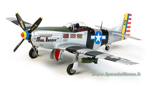 North American P-51D /K Mustang (Pacific Theater) Scala 1:32 Tamiya 60323 Costruito e Verniciato EURO 314,00 * in Kit 164,00 (Iva Incl.) * Prodotto su Prenotazione